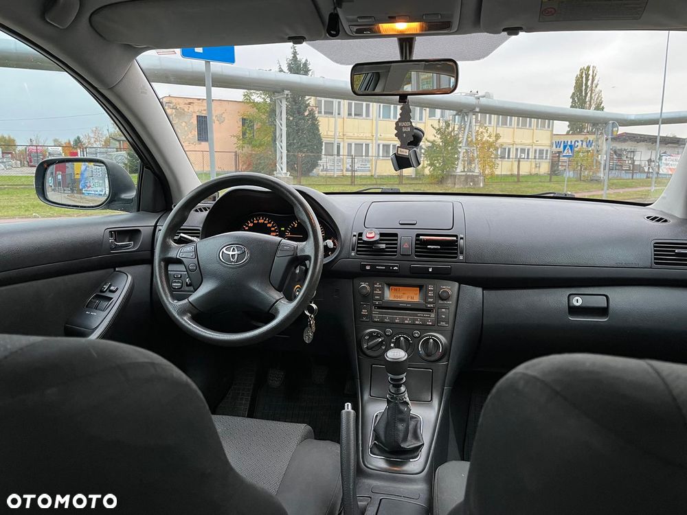 Toyota Avensis 2007 photo 3