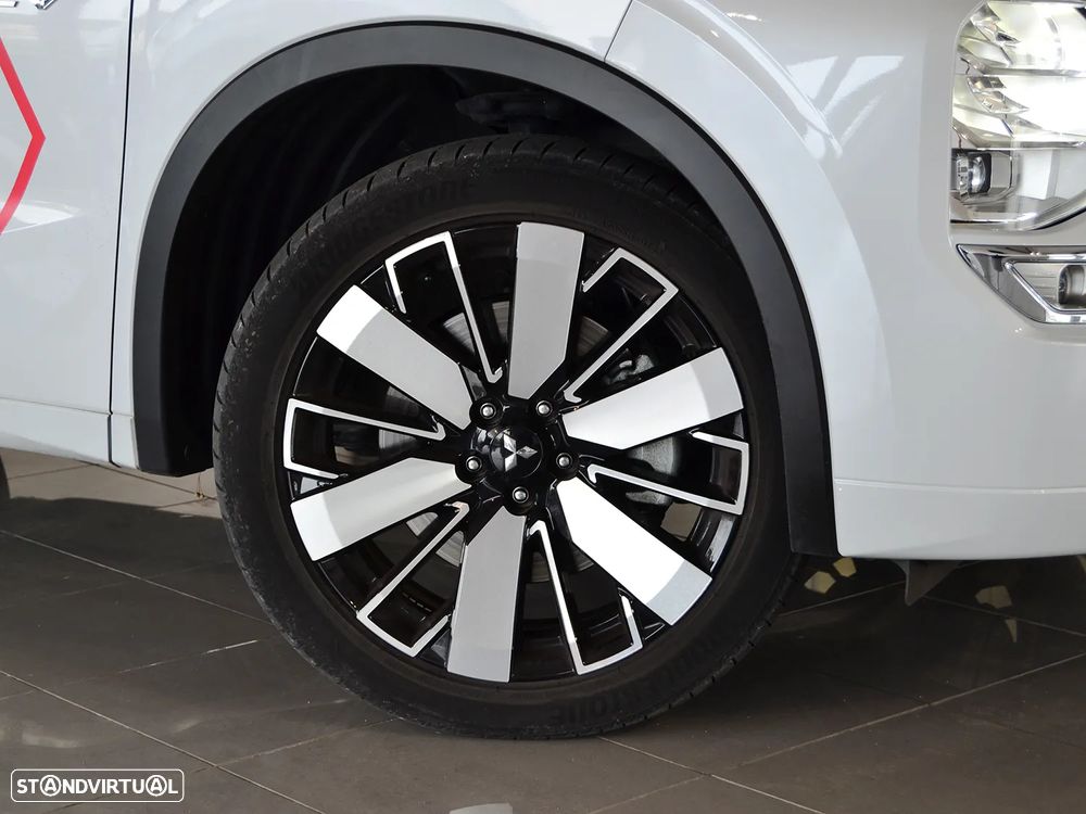 Mitsubishi Outlander 2.4 PHEV Instyle - 5