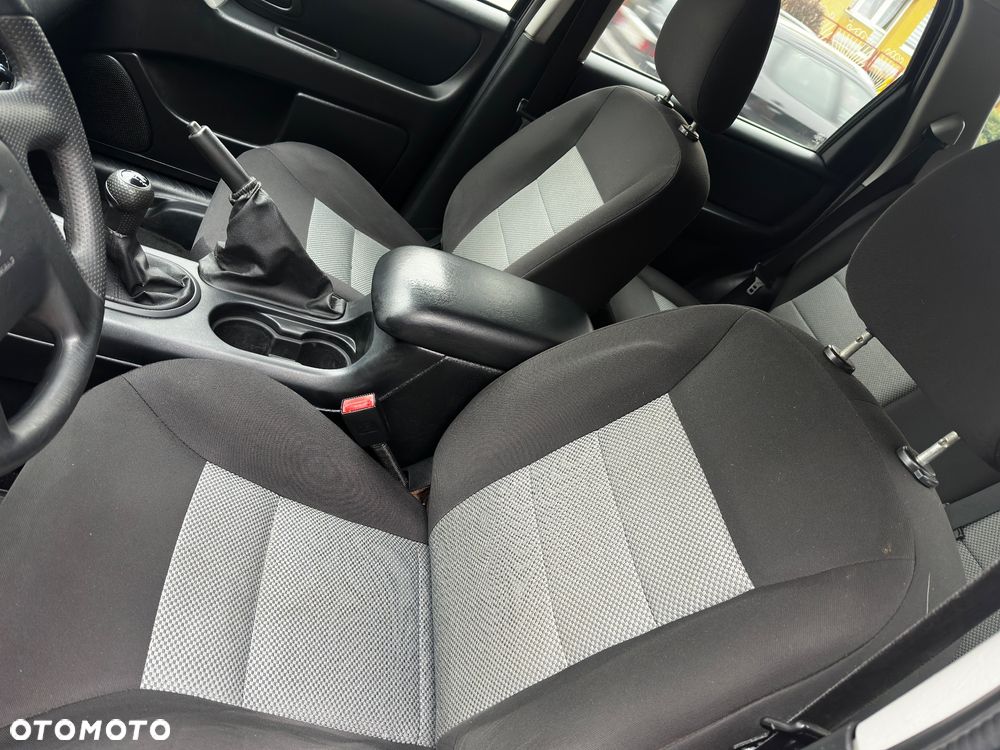 Ford Maverick Standard - 16