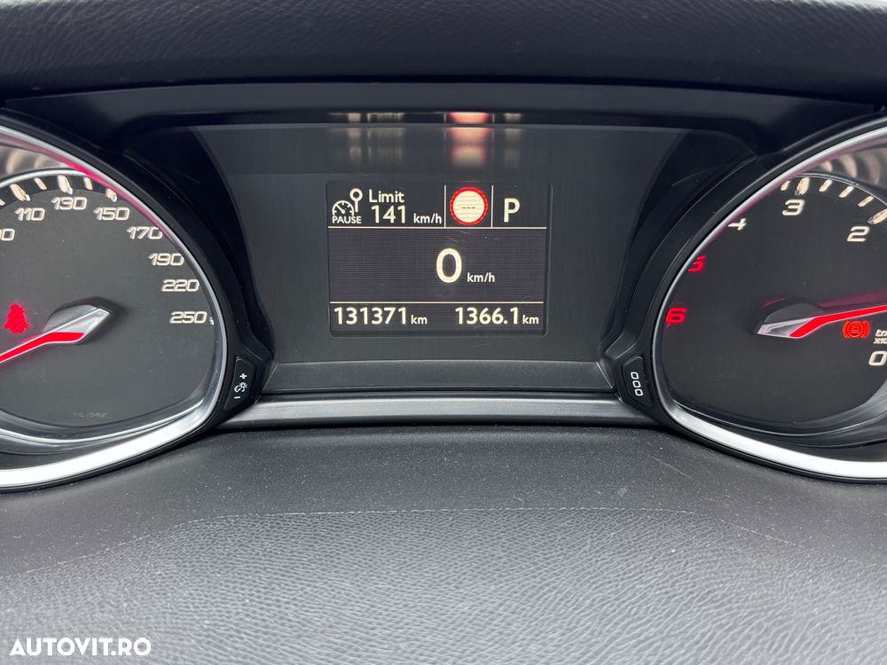 Peugeot 308 BlueHDi 130 EAT8 Stop & Start Active Business-Paket - 5