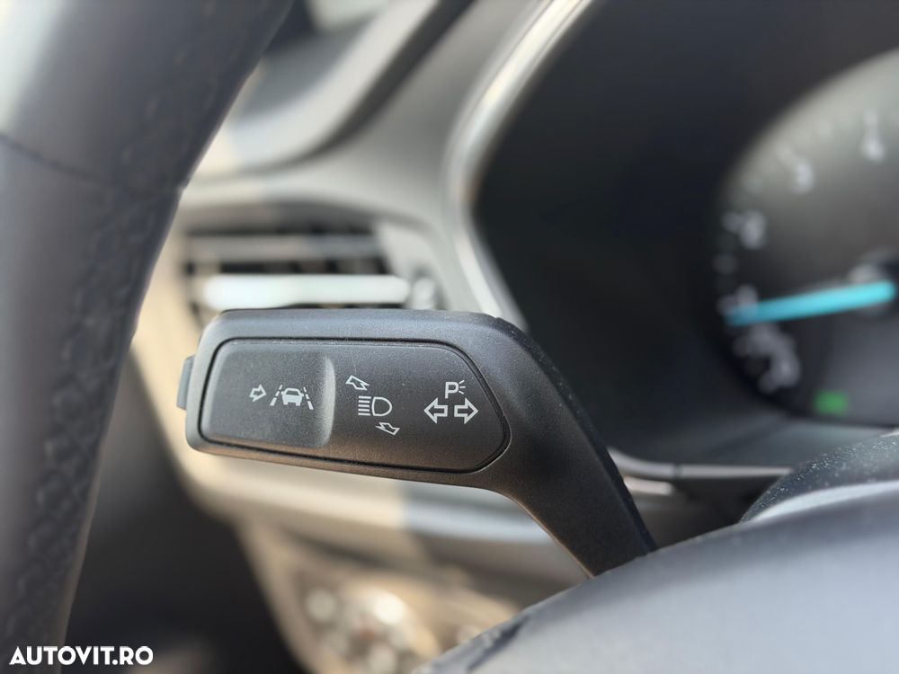 FORD Focus 2022 — imagine 24
