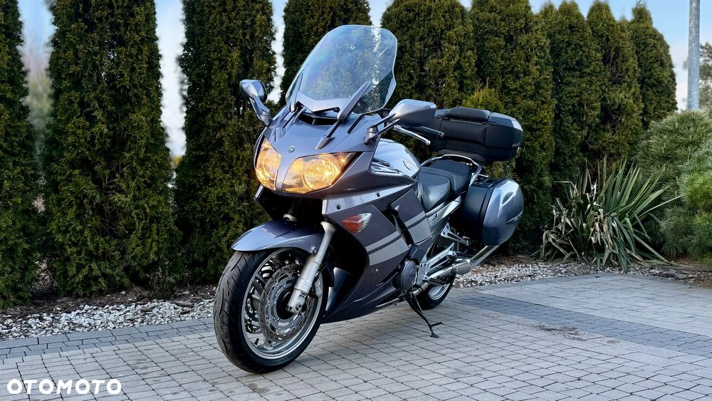 Yamaha FJR - 1