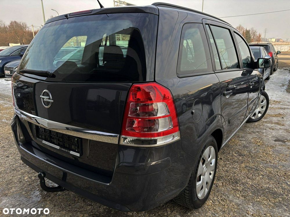 Opel Zafira 1.8 Family Plus - 3