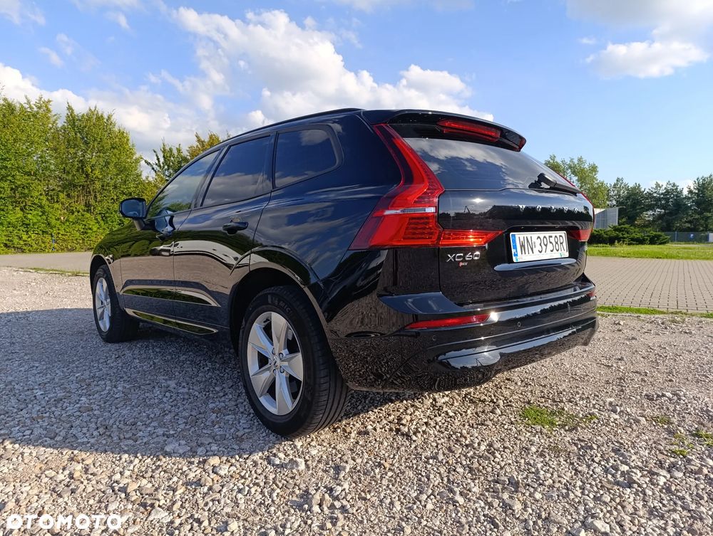 Volvo XC 60 B4 D Momentum Pro - 13