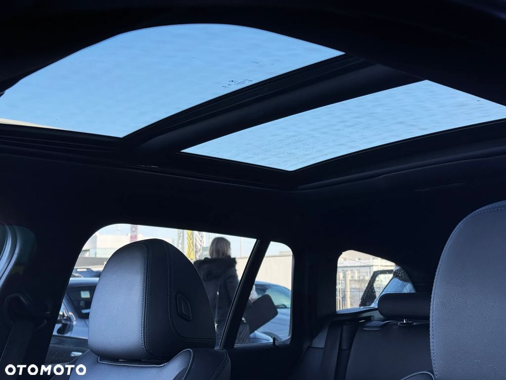 BMW Seria 3 320d xDrive M Sport Sport - 31