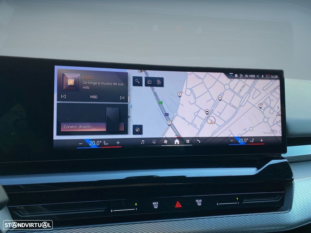 BMW 520 d Pack Desportivo M - 8