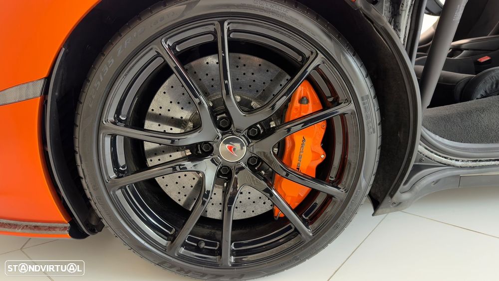 McLaren 570 - 11