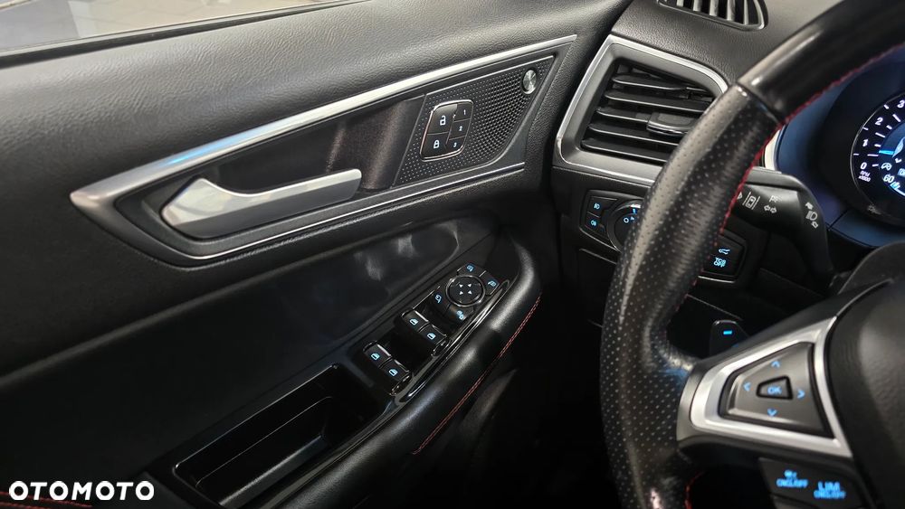 Ford Edge 2.0 EcoBlue Twin-Turbo 4WD ST-Line - 18