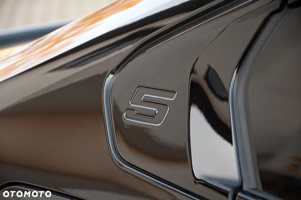 BMW Seria 5 520d mHEV - 25