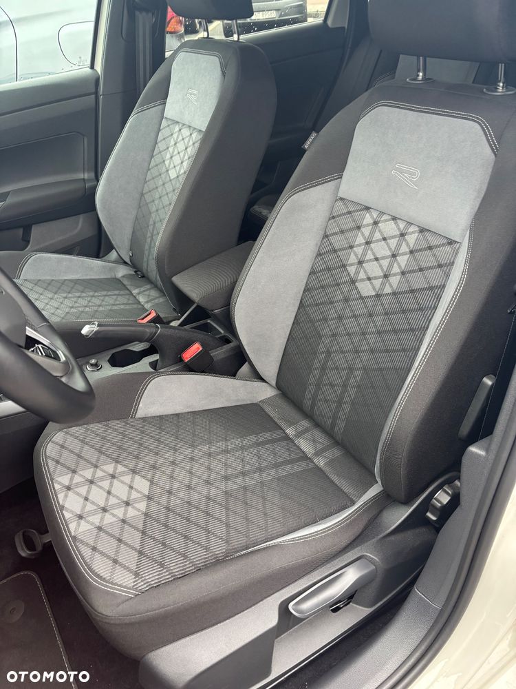 Volkswagen Taigo 1.5 TSI ACT R-Line DSG - 12