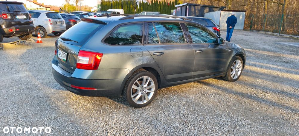Skoda Octavia 2.0 TDI 4x4 Elegance - 5