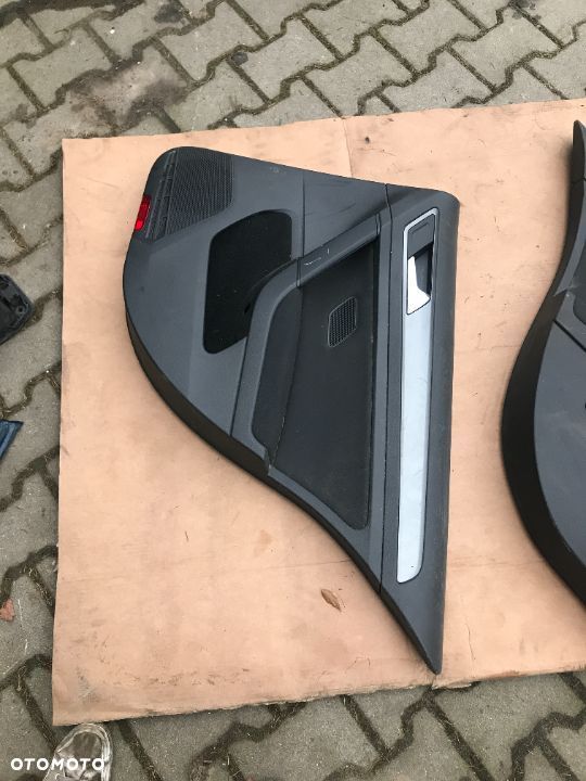 boczek drzwi tylny prawy GOLF VII - 2