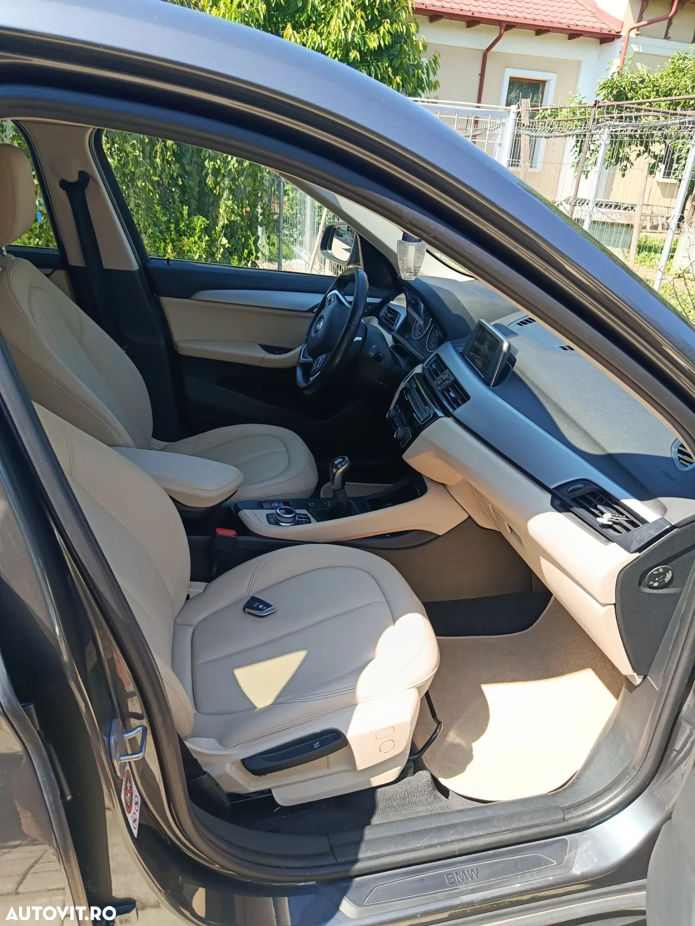 BMW X1 xDrive18d - 10