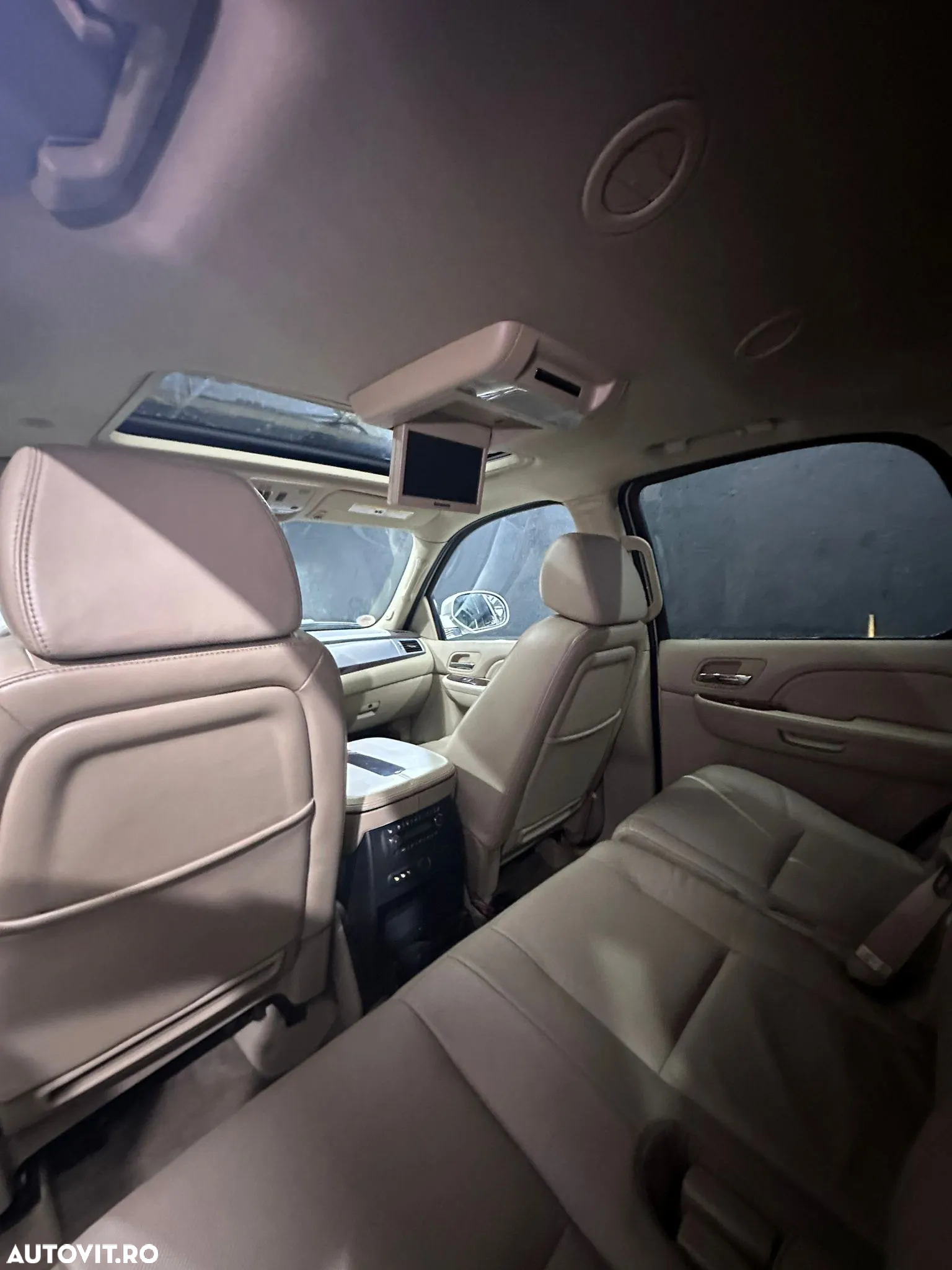 Cadillac Escalade 6.0 V8 - 14
