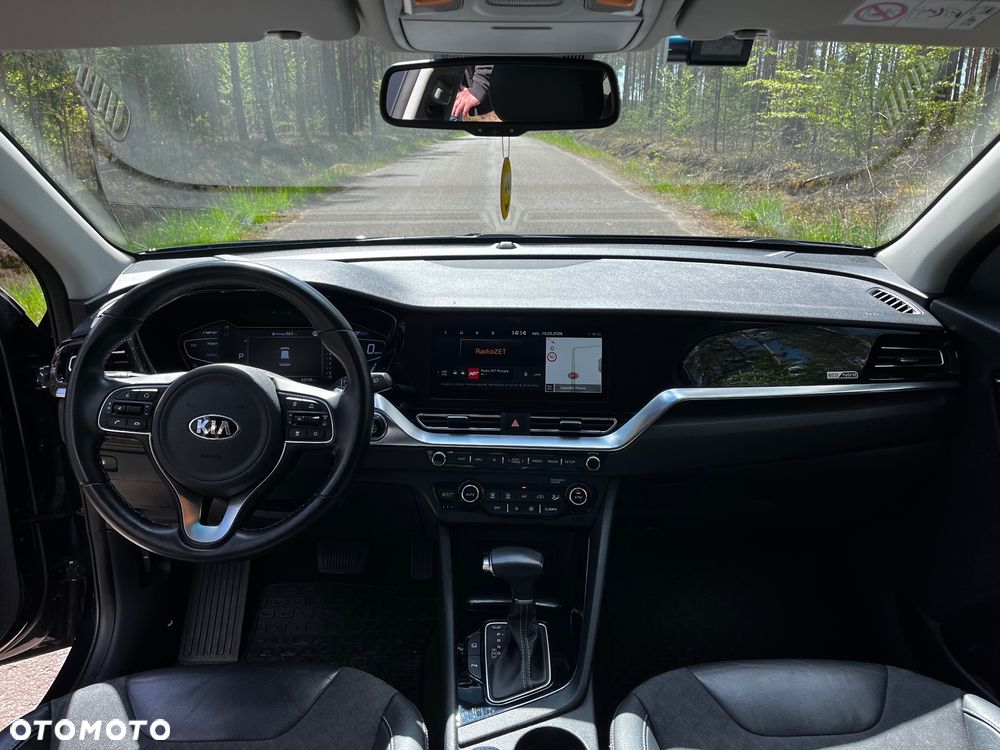 Kia Niro 1.6 GDI Hybrid L Business Line - 14