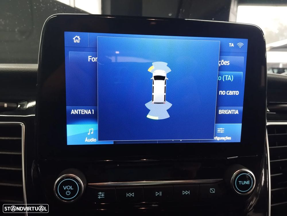 Ford Tourneo Custom 1.0 EcoBoost Titanium PHEV - 26