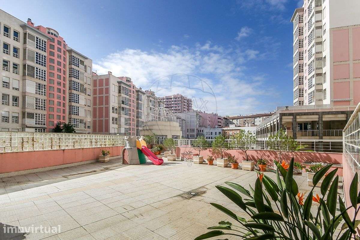 Apartamento T1 para arrendamento - Grande imagem: 2/15