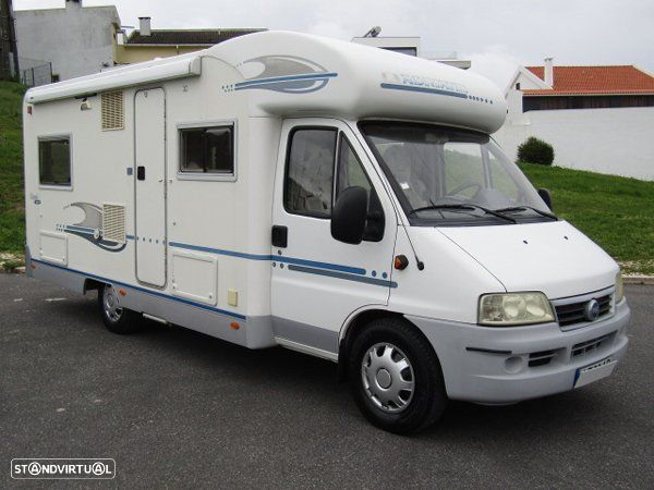 Adria Adriatik Coral 650 SP Cama Francesa - 2