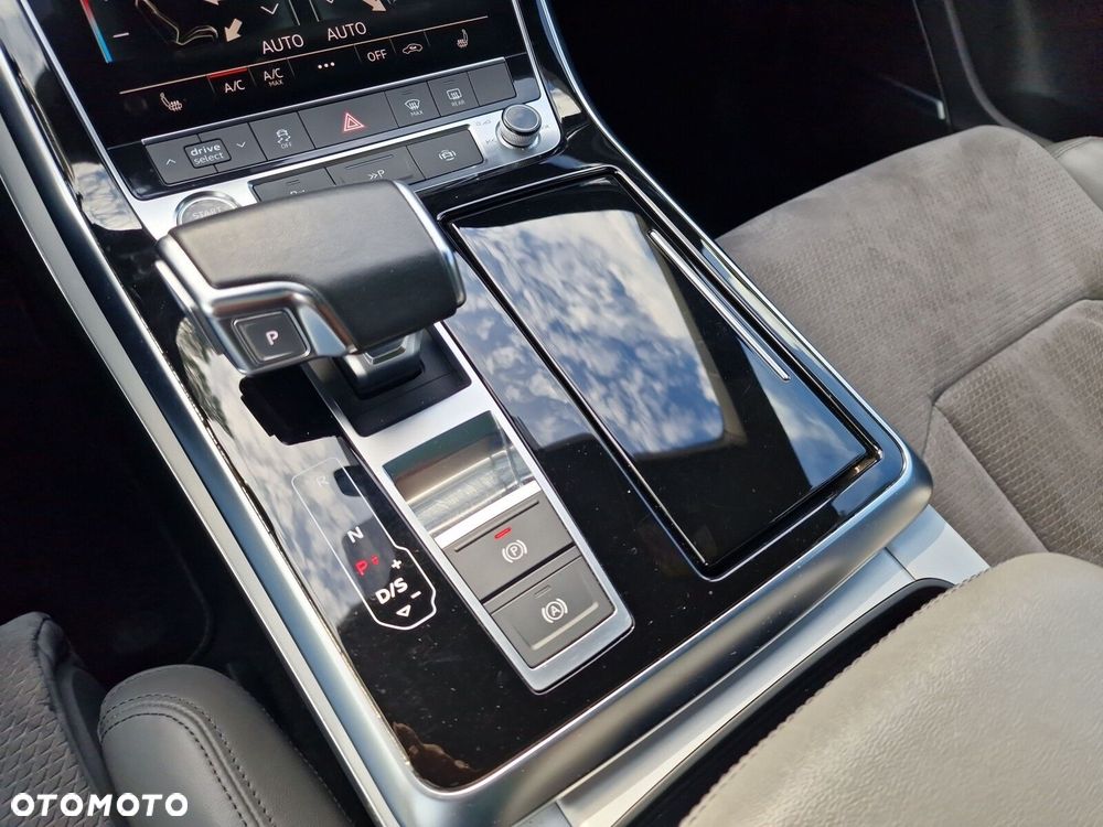 Audi Q8 60 TFSI e Quattro Tiptronic - 18