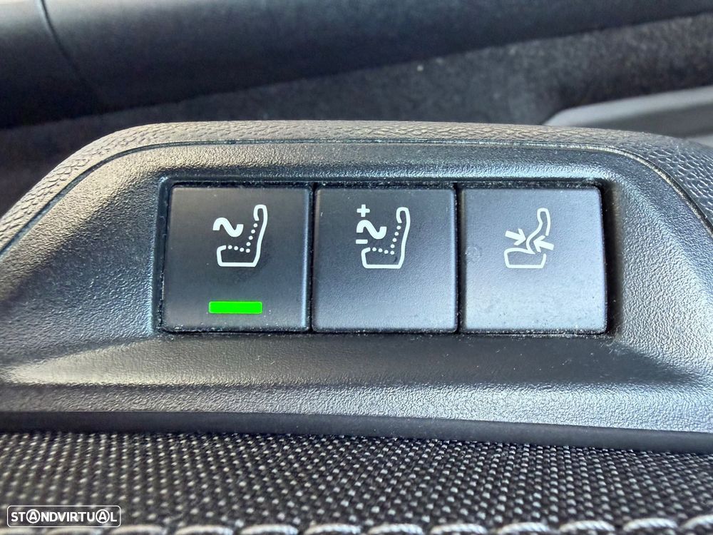 Peugeot 308 1.5 BlueHDi Style EAT8 - 43