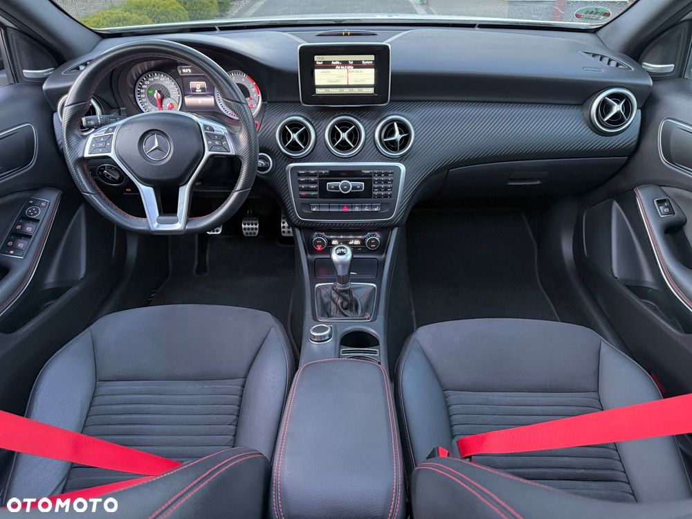 Mercedes-Benz Klasa A 180 AMG Line - 9