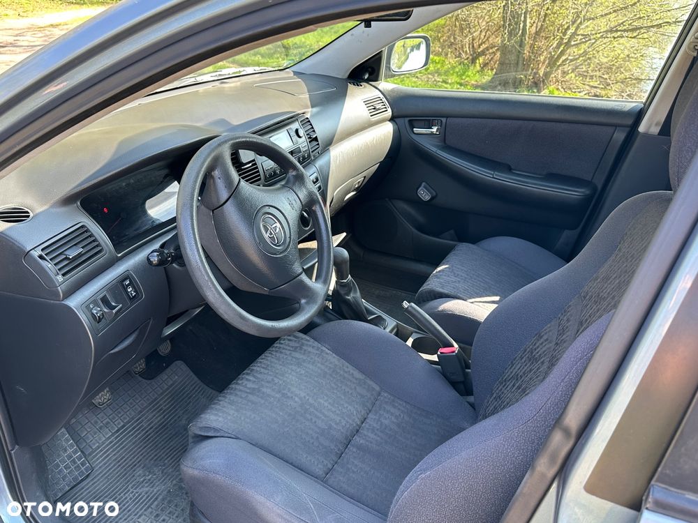 Toyota Corolla 1.4 VVT-i Terra - 7