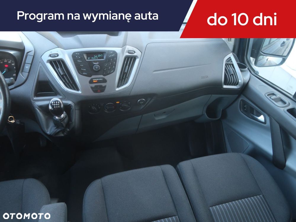Ford Transit Custom - 10