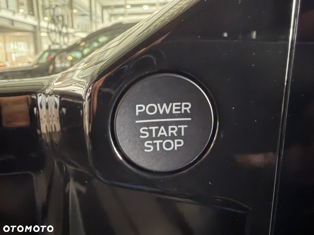Ford Transit Custom L2 Van 150KM Limited - 15