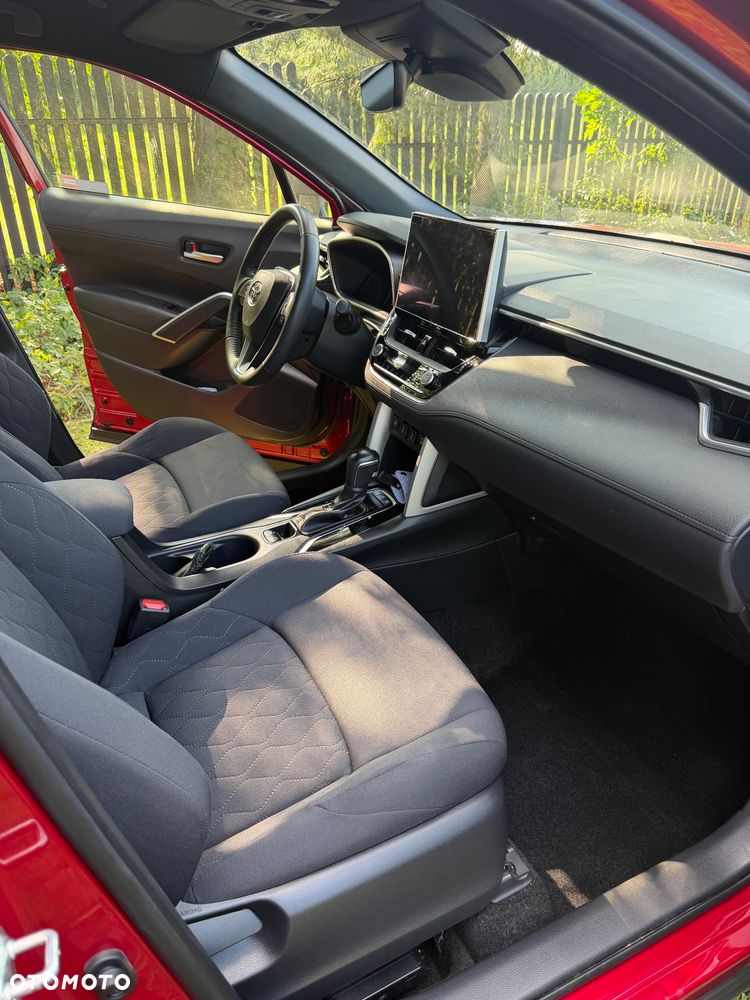 Toyota Corolla Cross 2.0 Hybrid Style - 18
