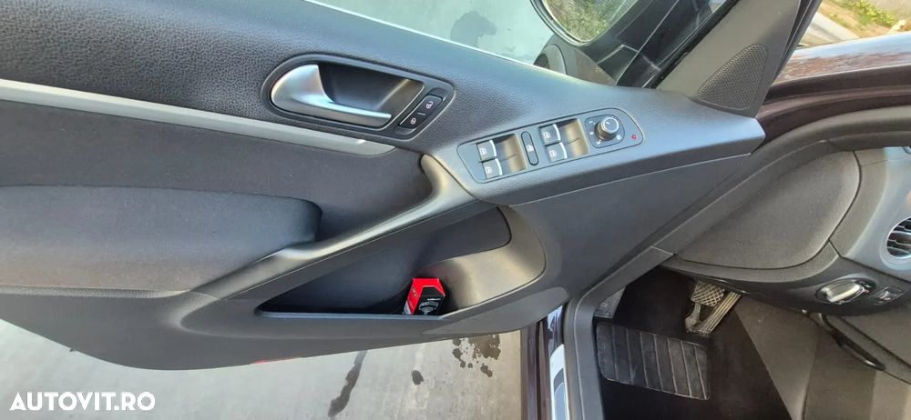 Volkswagen Tiguan - 12