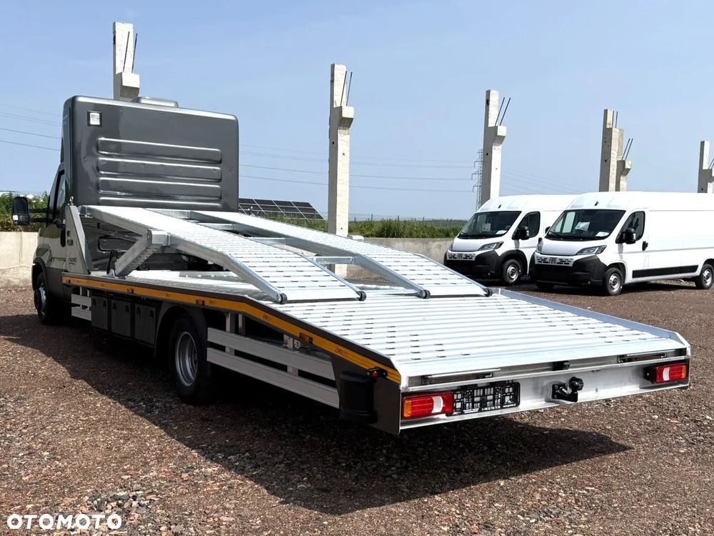 Iveco Daily 70C21A8P Laweta na dwa auta - 21