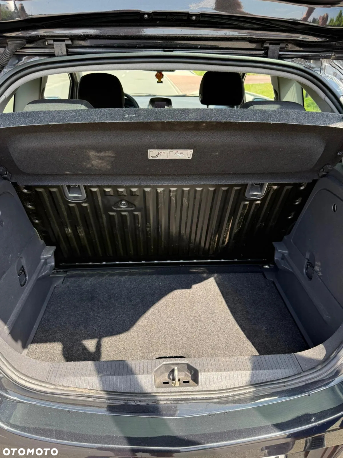 Opel Corsa 1.4 16V Cosmo - 27