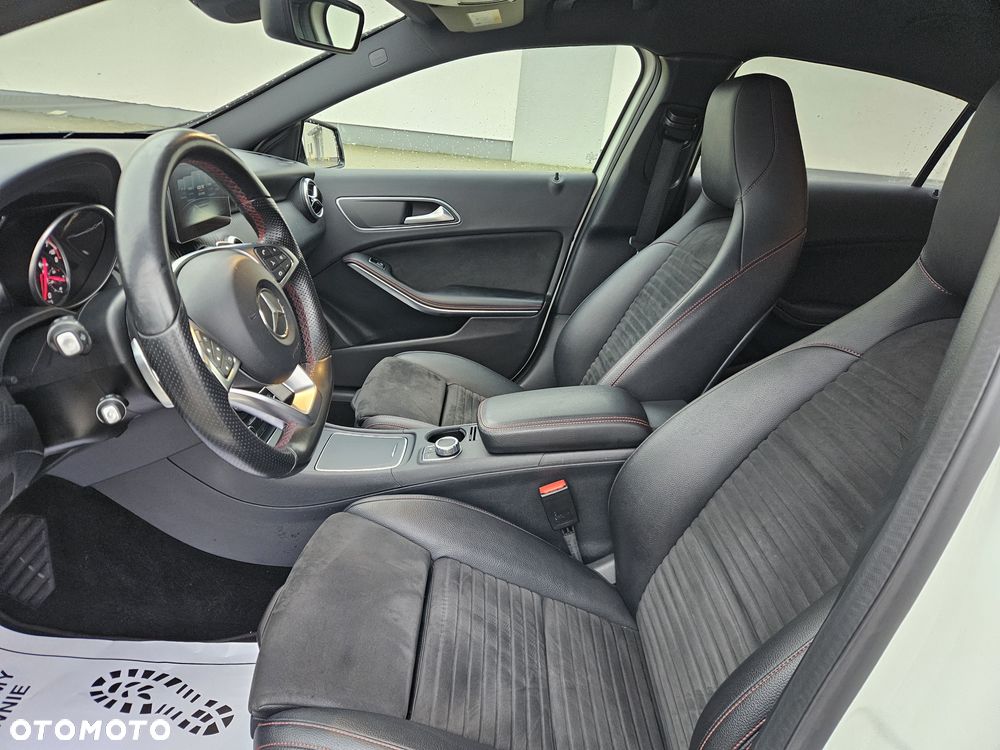 Mercedes-Benz Klasa A 180 (BlueEFFICIENCY) 7G-DCT AMG Sport - 16