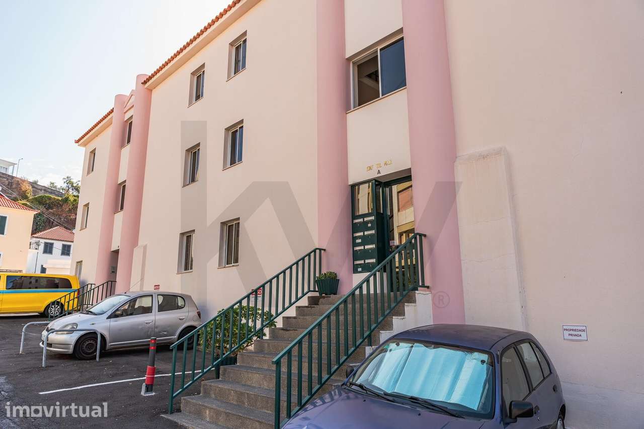 Apartamento T1 l Centro do Funchal l Vista Mar e Baía - Grande imagem: 4/31