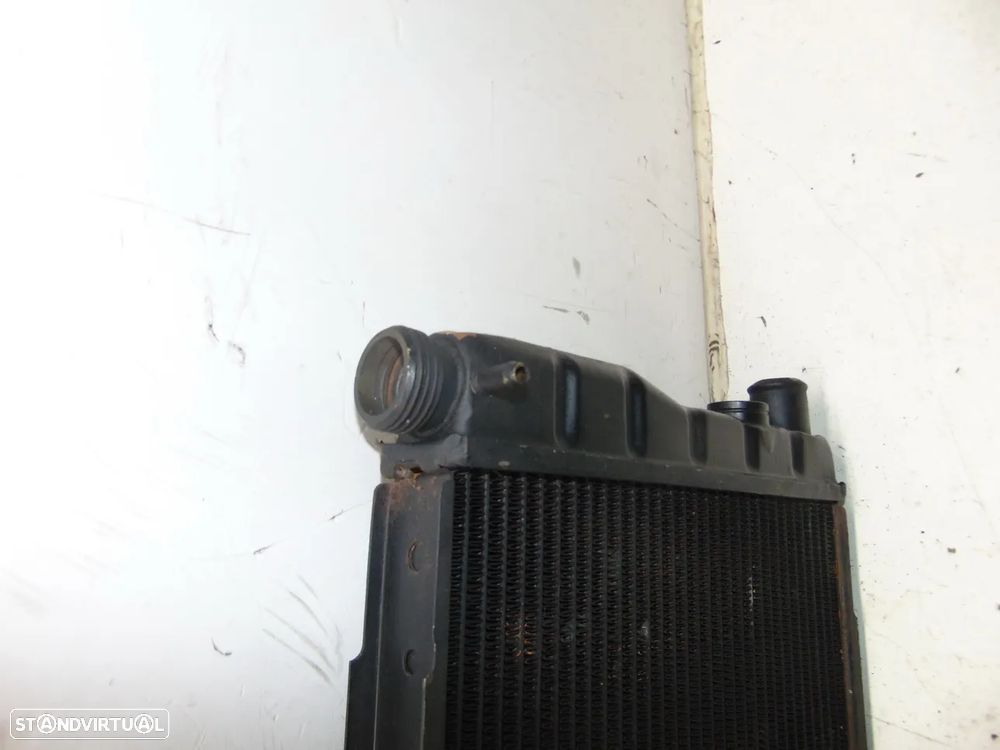 Peugeot 205 radiador - 3