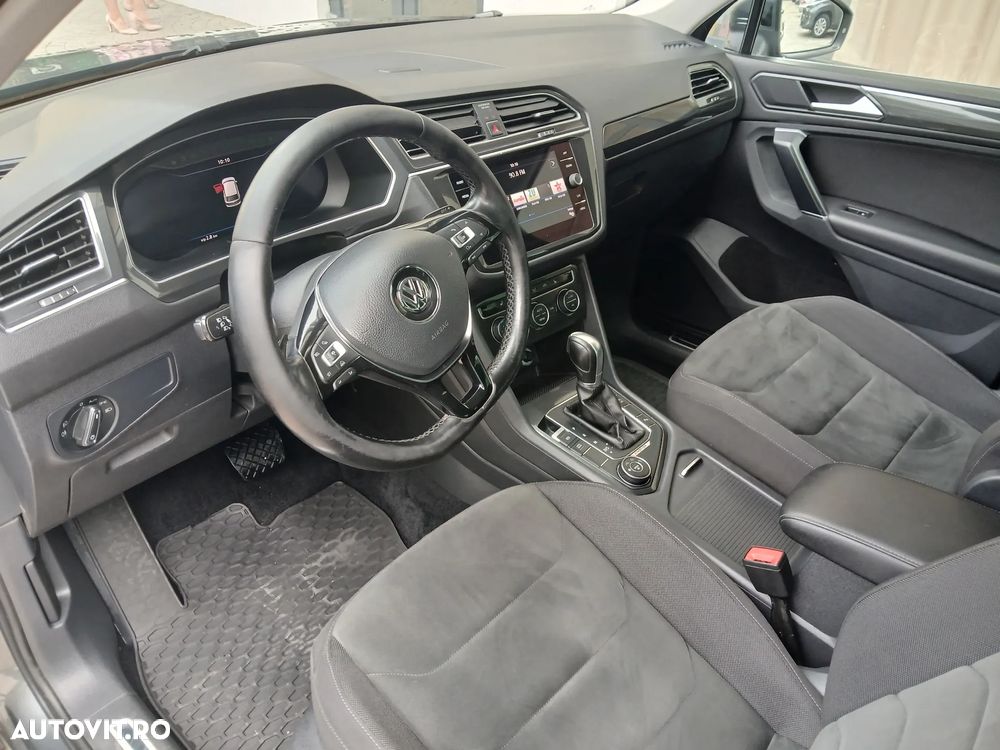 Volkswagen Tiguan 2.0 TDI DPF DSG 4Mot Comfortline - 16