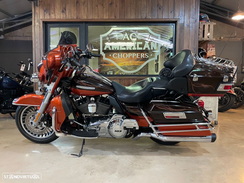 Harley-Davidson Electra Glide Ultra Classic - 14