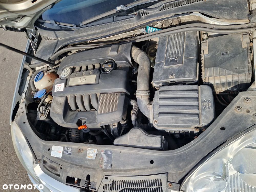 Volkswagen Golf V 1.6 Trendline - 4