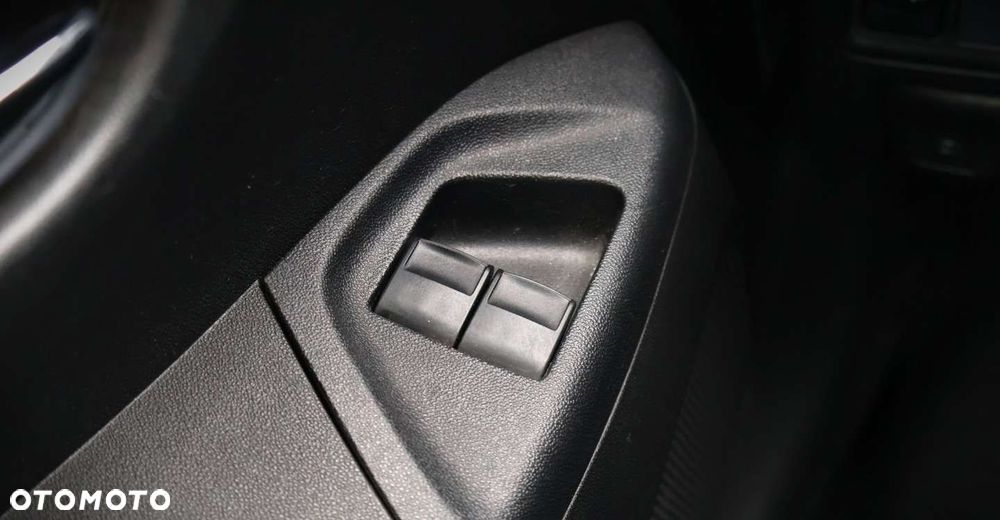 Peugeot 108 - 32