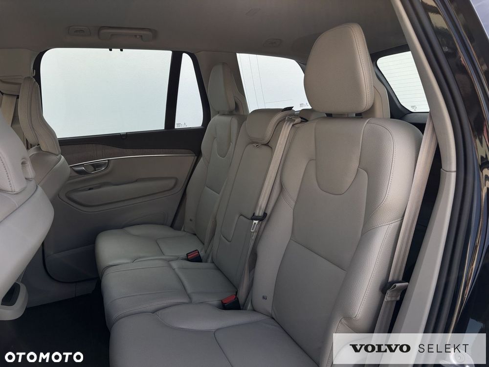 Volvo XC 90 - 11