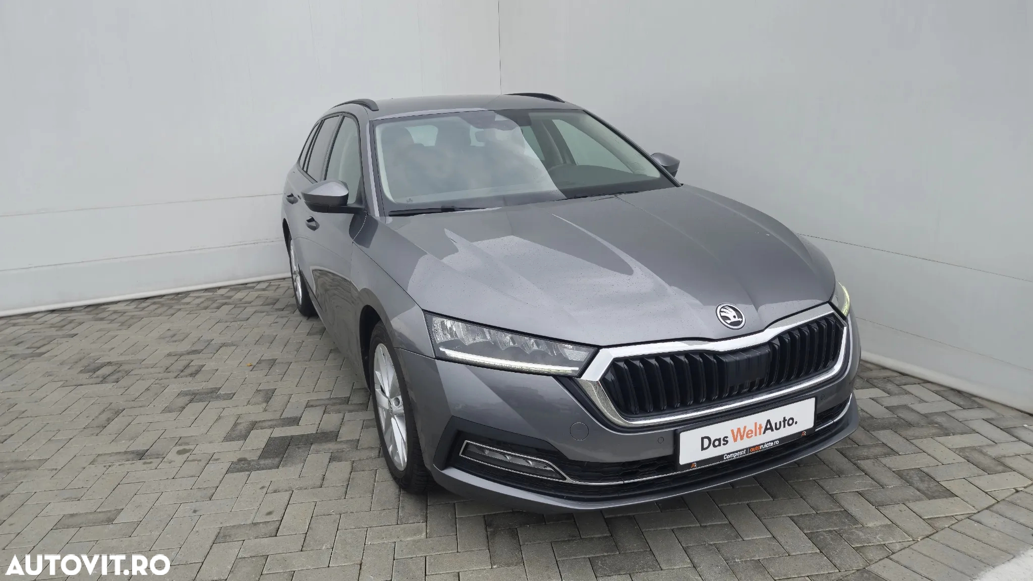 Skoda Octavia Combi 2.0 TDI DSG Style - 7