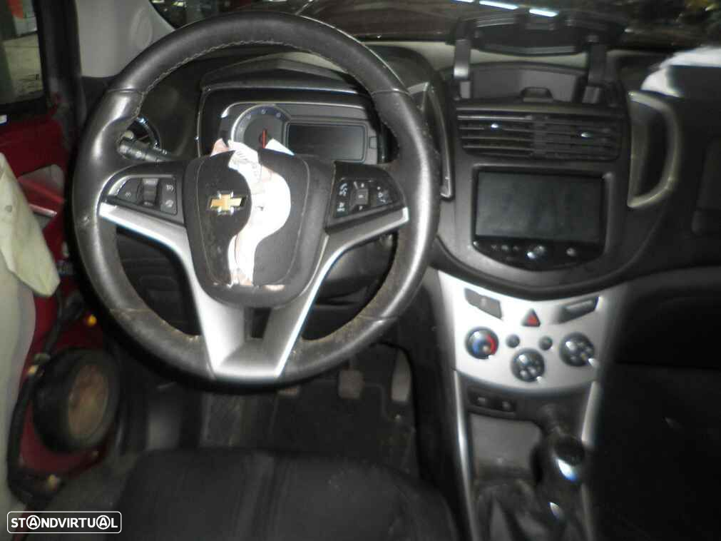 Carro MOT: A17DTS CXVEL:  CHEVROLET TRAX 2013 1.7VCDI 130CV 5P VERMELHO DIESEL - 8