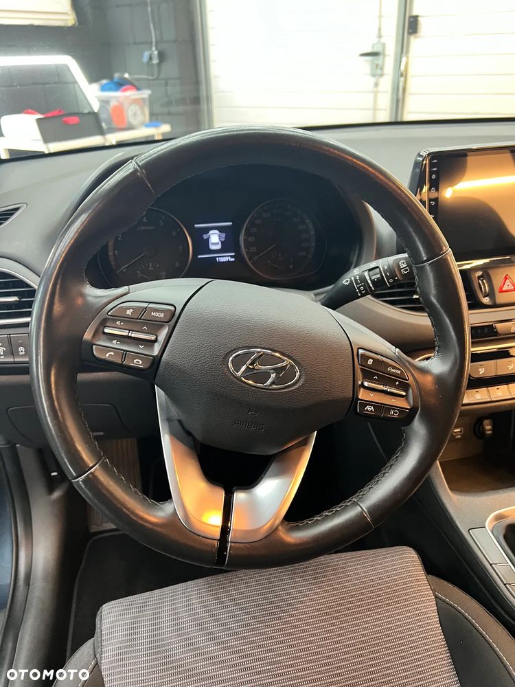 Hyundai i30 - 16