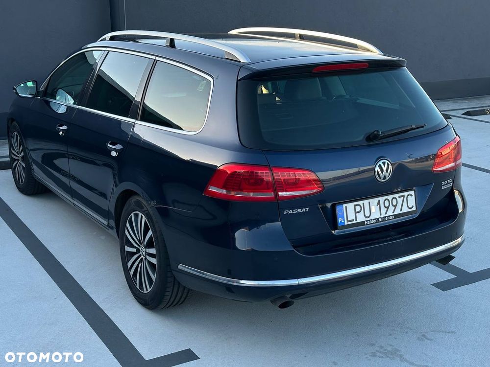 Volkswagen Passat 2.0 TDI DPF DSG 4Motion Comfortline - 7
