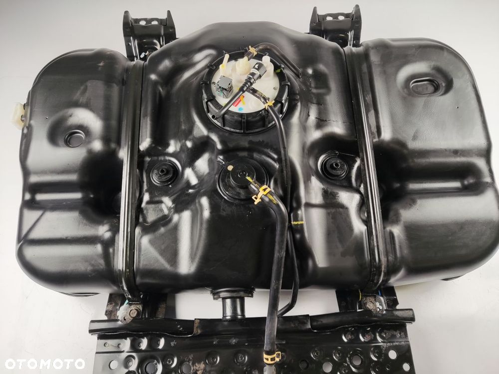 HONDA HR-V 1.5i gen II 15-18r Zbiornik Paliwa - 4