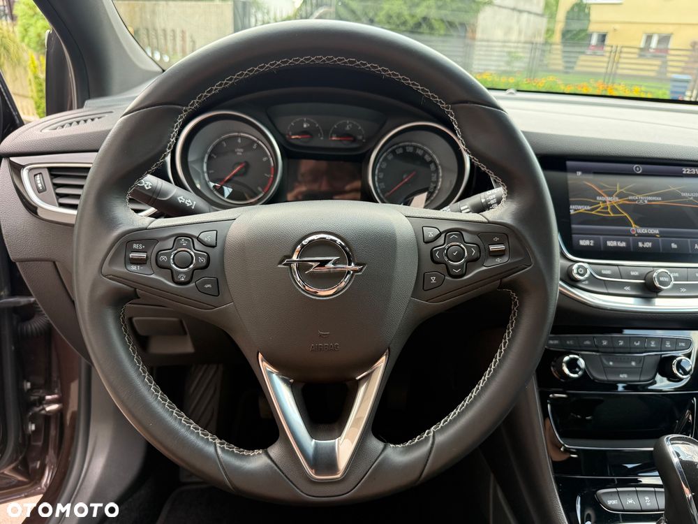 Opel Astra 1.4 Turbo Innovation - 14