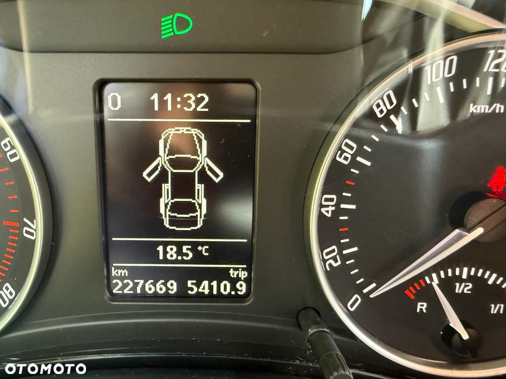 Skoda Octavia - 34