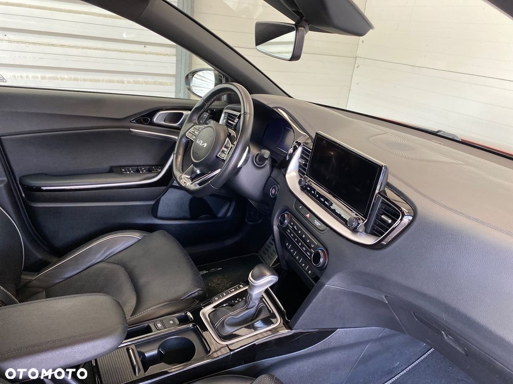 Kia Ceed 1.6 CRDi SCR GT-Line DCT - 13