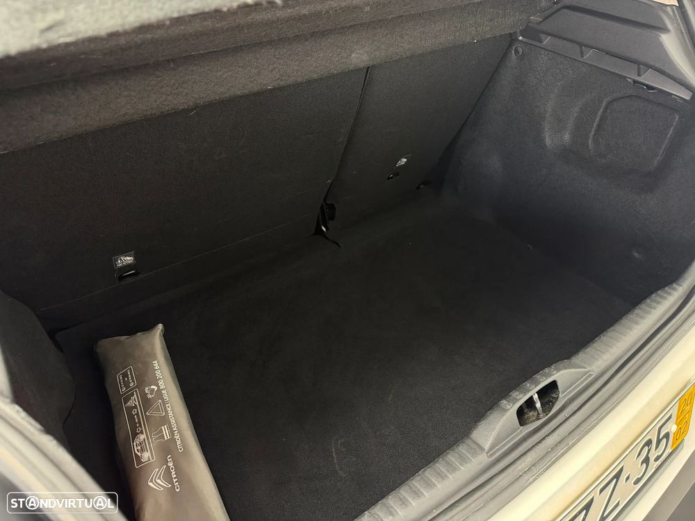 Citroën C3 1.2 PureTech Shine - 12