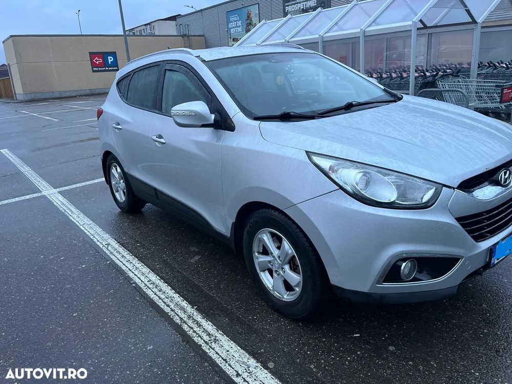 Hyundai ix35 2.0 CRDI High 4WD GLS Style HEAT+ - 4